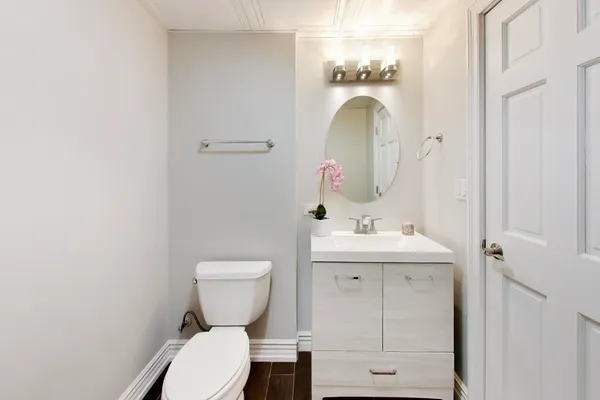 $1,074,900 | 207 Lions Court, Lake Zurich, IL 60047