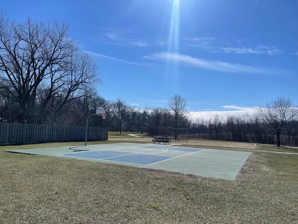 $1,074,900 | 207 Lions Court, Lake Zurich, IL 60047