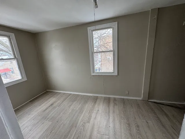 $1,500 | 2206 South Oakley Avenue, Unit 2B, Chicago, IL 60608