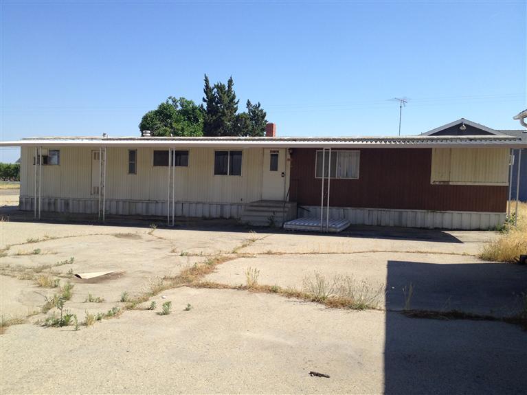 5712 Ave 430 Reedley, CA 93654 - Photo 4 of 7