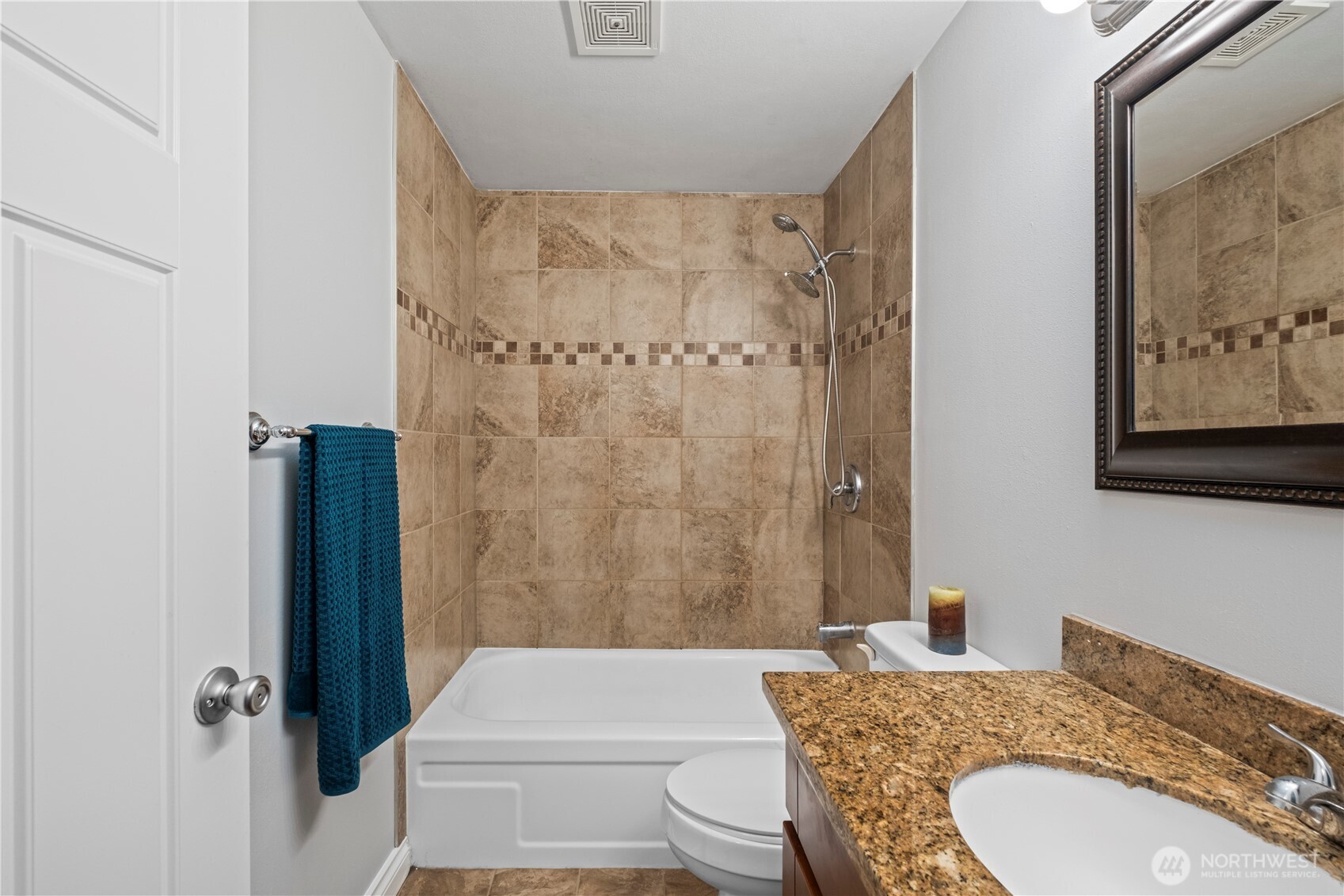 1123 Southwest 144th Street Burien, WA 98166 - Photo 16 of 31