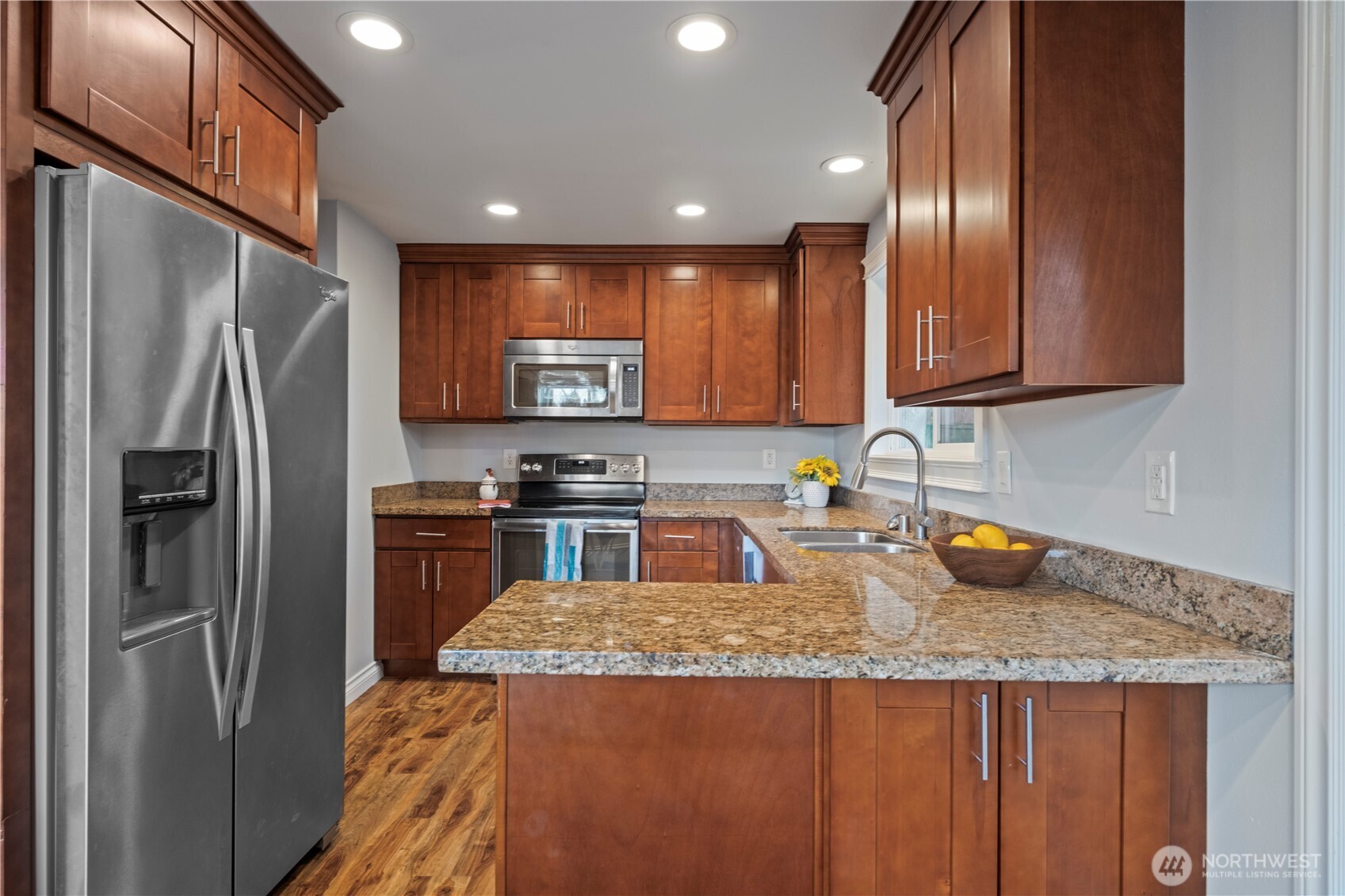 1123 Southwest 144th Street Burien, WA 98166 - Photo 8 of 31