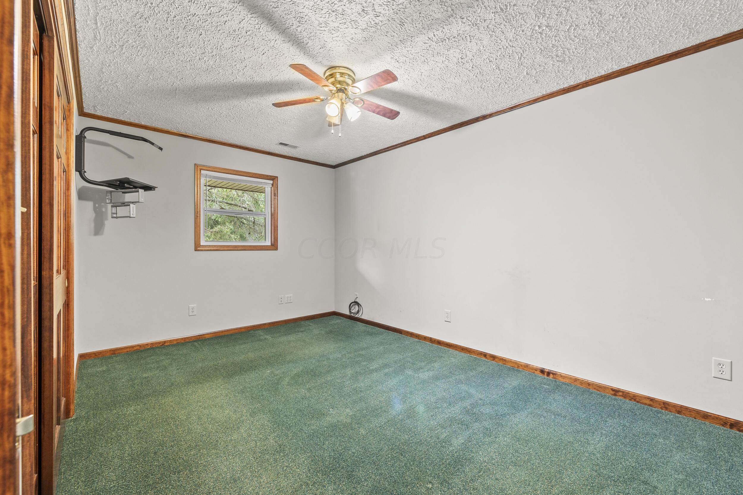4605 Summit Road Southwest Pataskala, OH 43062 - Photo 31 of 44 60_bedroom 4-01