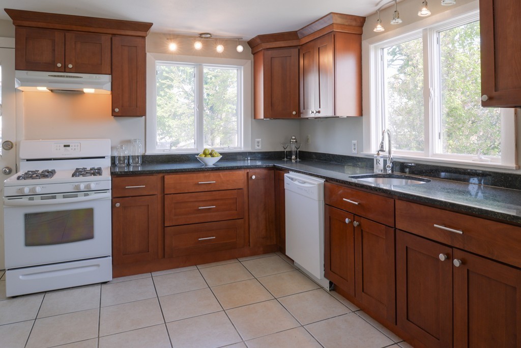 315 Rice Avenue Revere, MA 02151 - Photo 9 of 28 Gallery Image 9