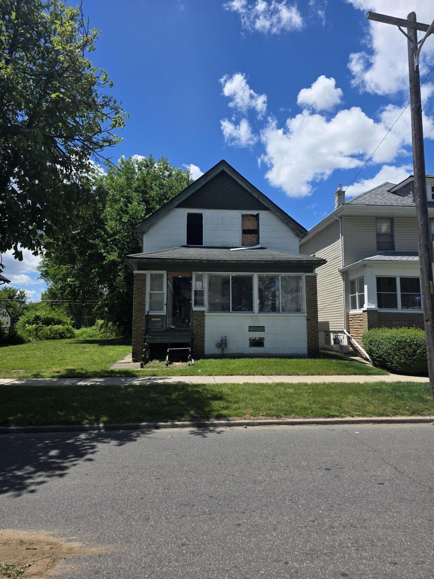 4011 French Road Detroit, MI 48214 - Photo 2 of 39 20260619_125813