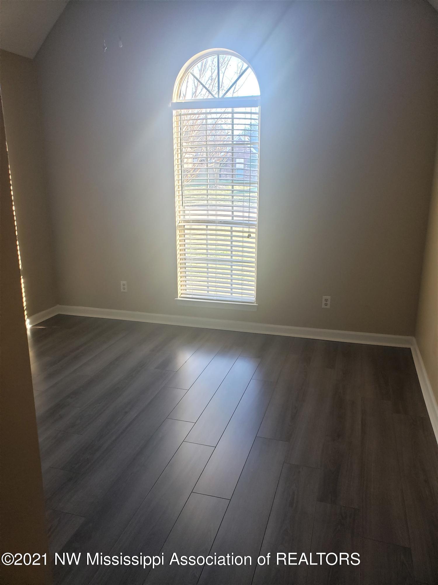 2068 Heather Ridge Southaven, MS 38672 - Photo 19 of 23 20210303_164107