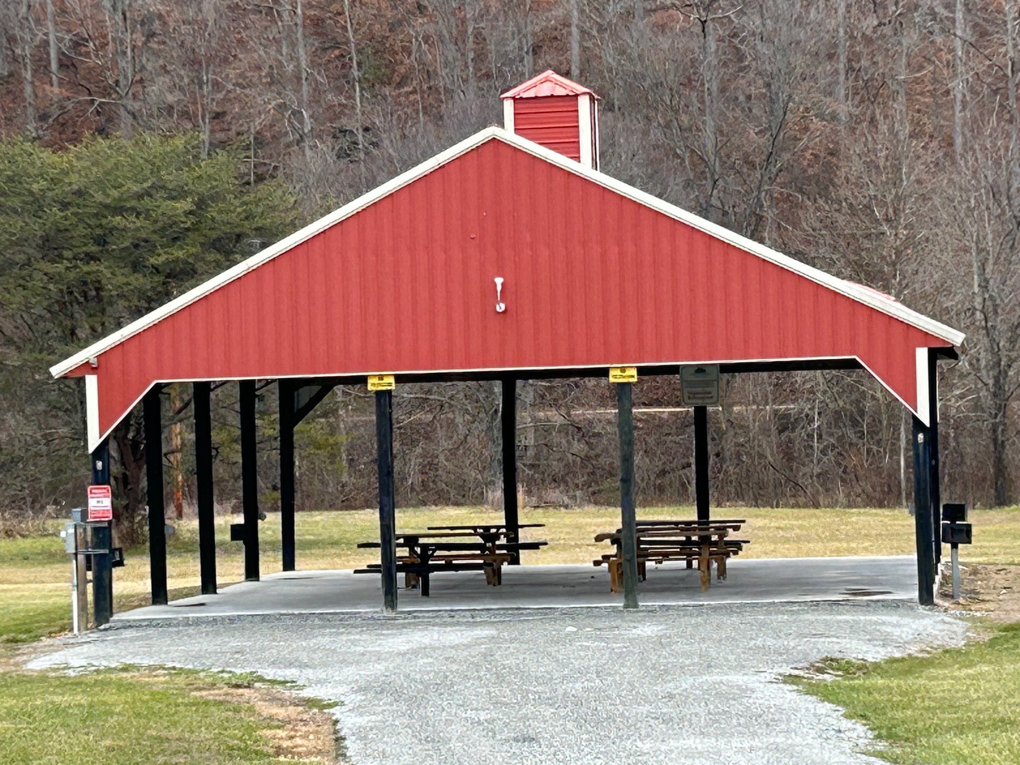3200 Jack Saunders Road Waverly, TN 37185 - Photo 37 of 38 a view of a building with sitting area