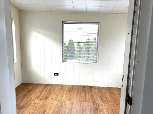 $2,000 | 6550 West Ebinger Drive, Unit 2, Niles, IL 60714