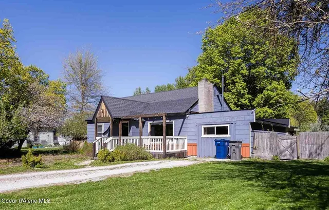 $525,000 | 211 4th Street, Dover, ID 83825