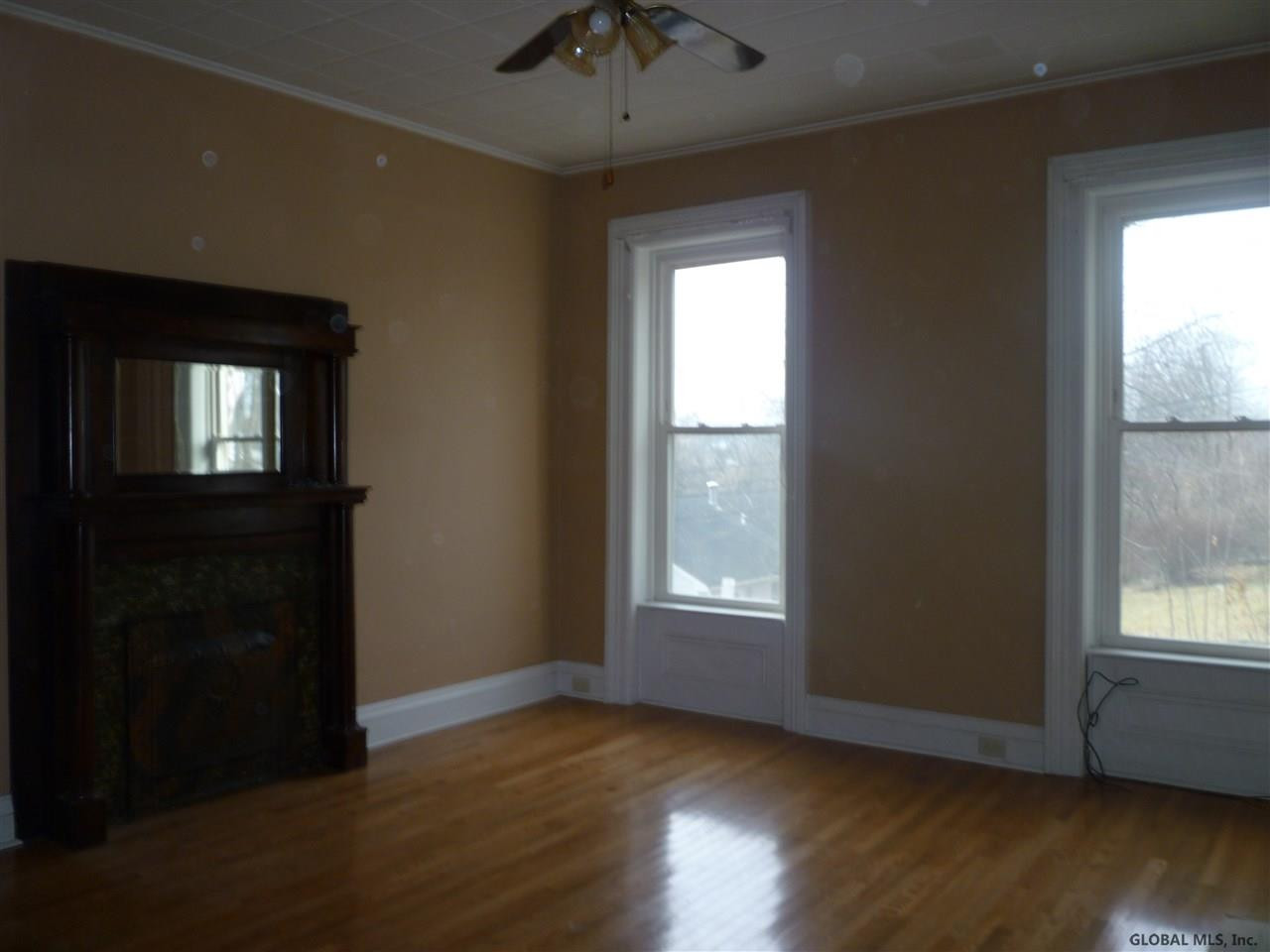 4 Lawrence Street Rensselaer, NY 12144 - Photo 7 of 23 Photo 7