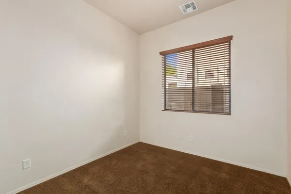 $2,800 | 6850 East Pearl Street, Mesa, AZ 85207