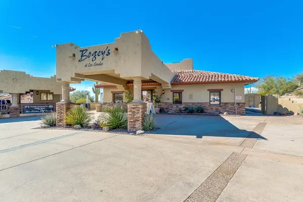 $2,800 | 6850 East Pearl Street, Mesa, AZ 85207