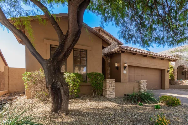 $2,800 | 6850 East Pearl Street, Mesa, AZ 85207