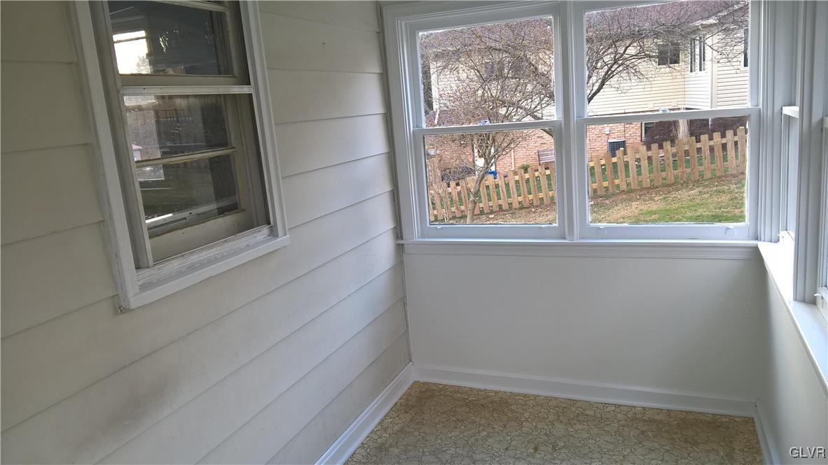 831 Leiszs Bridge Road Reading, PA 19605 - Photo 10 of 13 an empty room with a window