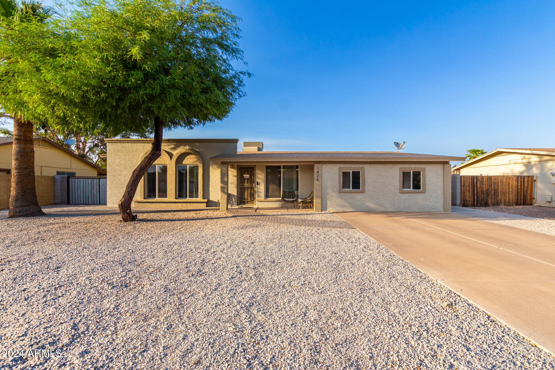 1426 West Utopia Road Phoenix, AZ 85027 - Photo 1 of 39 0002-01-Utopia