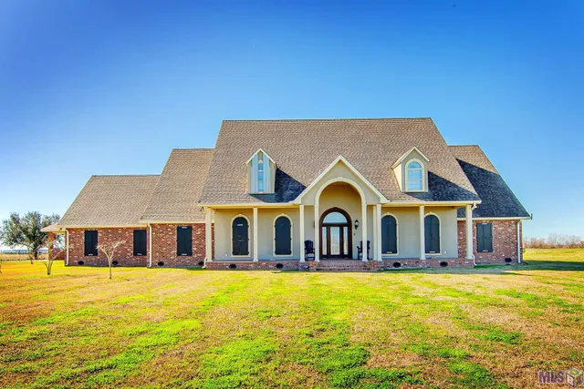 $1,250,000 | 188 Brady Bunch Lane, Lockport, LA 70374