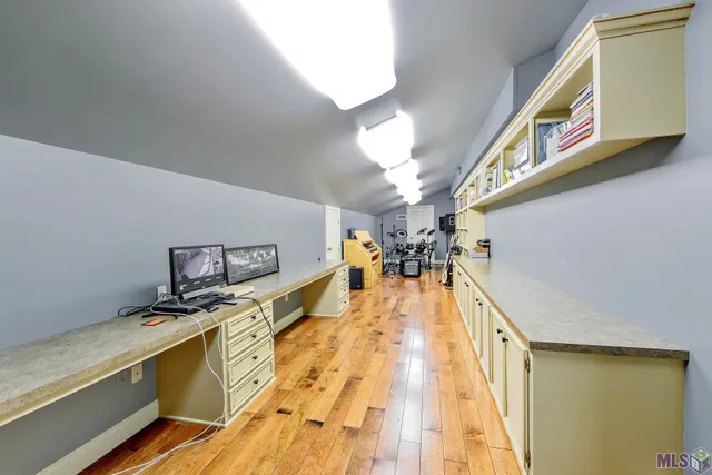 $1,250,000 | 188 Brady Bunch Lane, Lockport, LA 70374