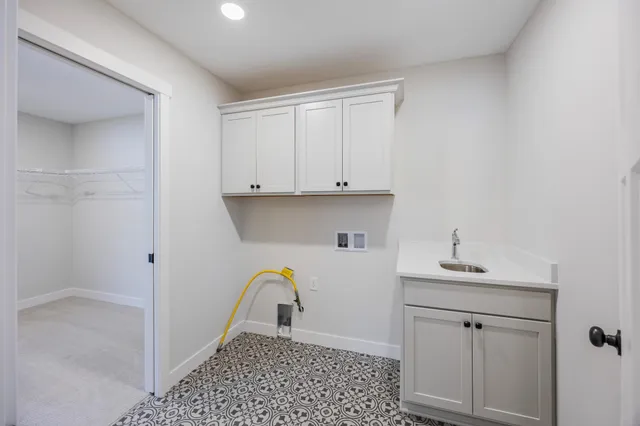 $535,000 | 1660 Squirrel Way, New Richmond, WI 54017