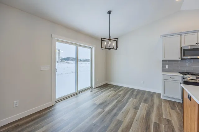 $535,000 | 1660 Squirrel Way, New Richmond, WI 54017