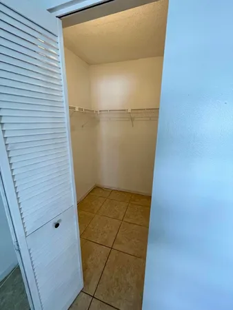 $2,000 | 3777 Northwest 78th Avenue, Unit 1C, Davie, FL 33024