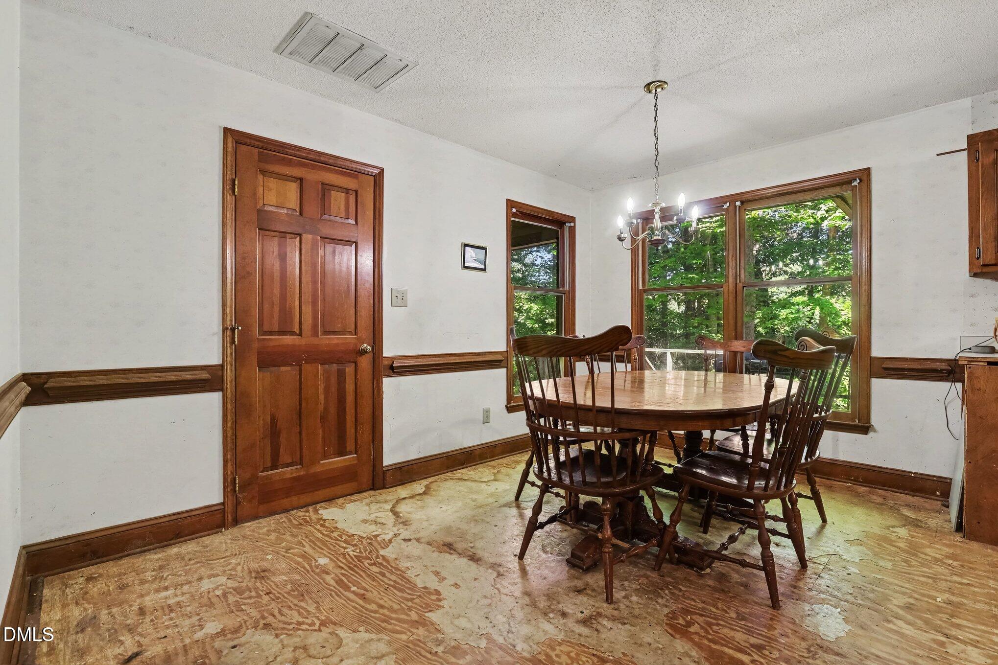 6428 Penny Road Raleigh, NC 27606 - Photo 14 of 33 014_file_8550