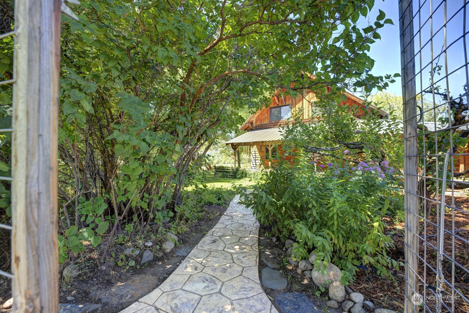 667 Twisp-Winthrop Eastside Road Winthrop, WA 98862 - Photo 18 of 40 Gallery Image 18