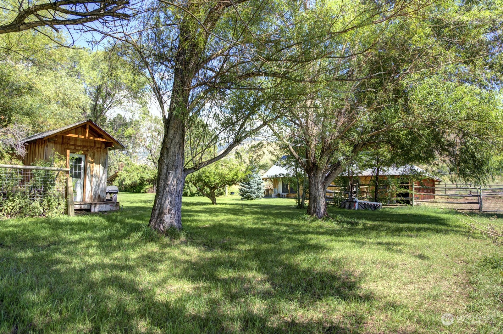 667 Twisp-Winthrop Eastside Road Winthrop, WA 98862 - Photo 33 of 40 Gallery Image 33
