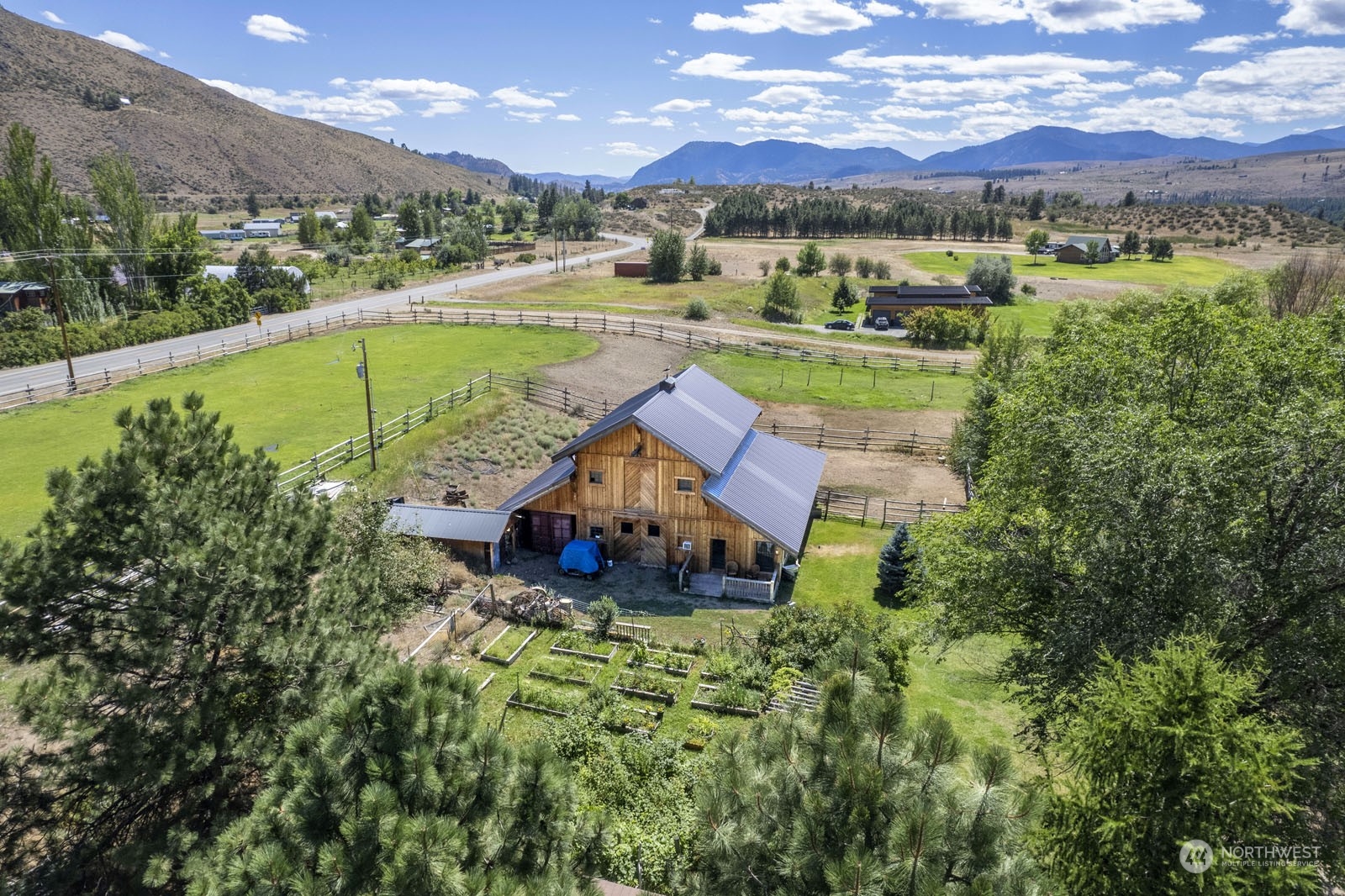 667 Twisp-Winthrop Eastside Road Winthrop, WA 98862 - Photo 5 of 40 Gallery Image 5