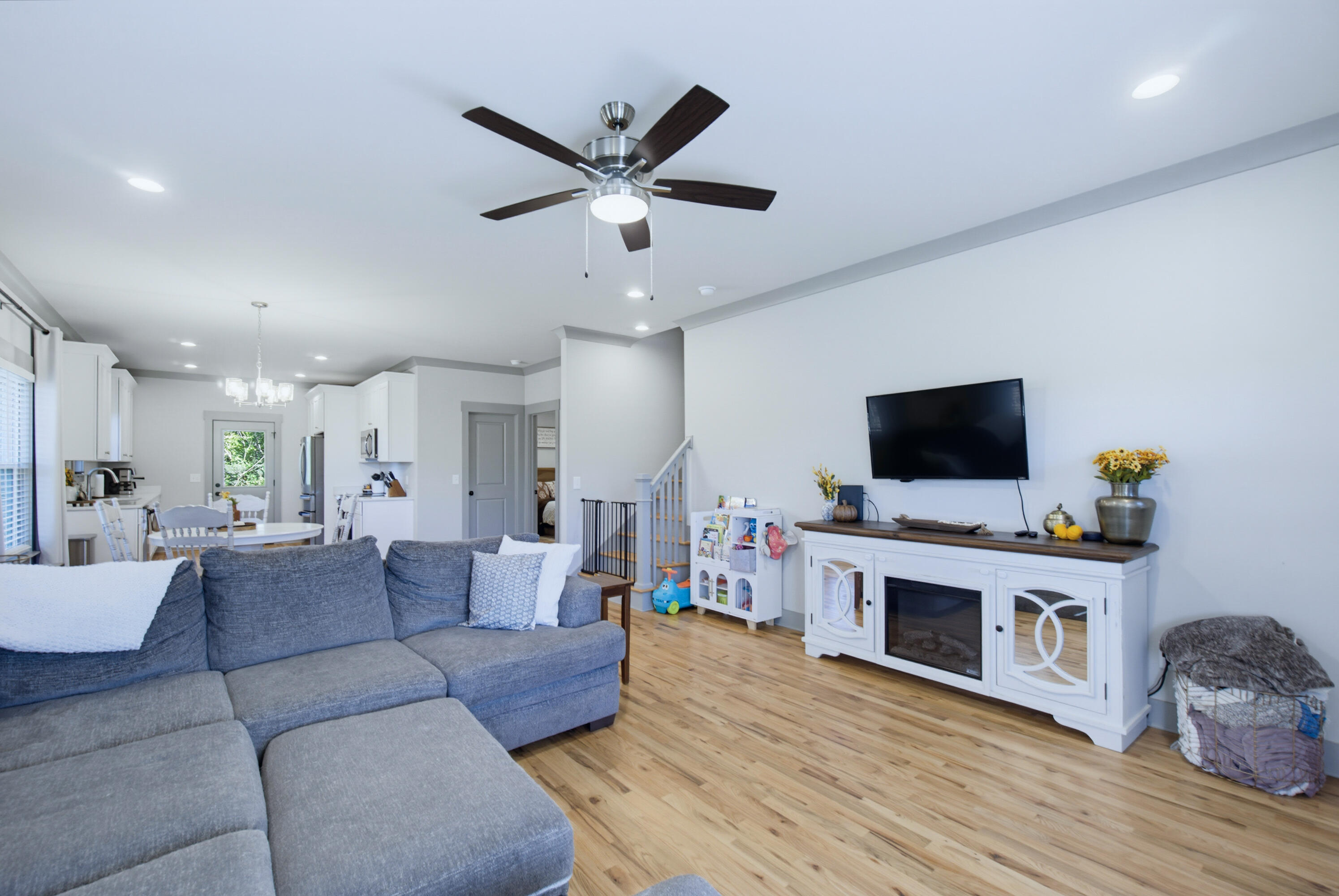 95 Jamestown Road Chattanooga, TN 37416 - Photo 4 of 53 95 Jamestown Rd-6
