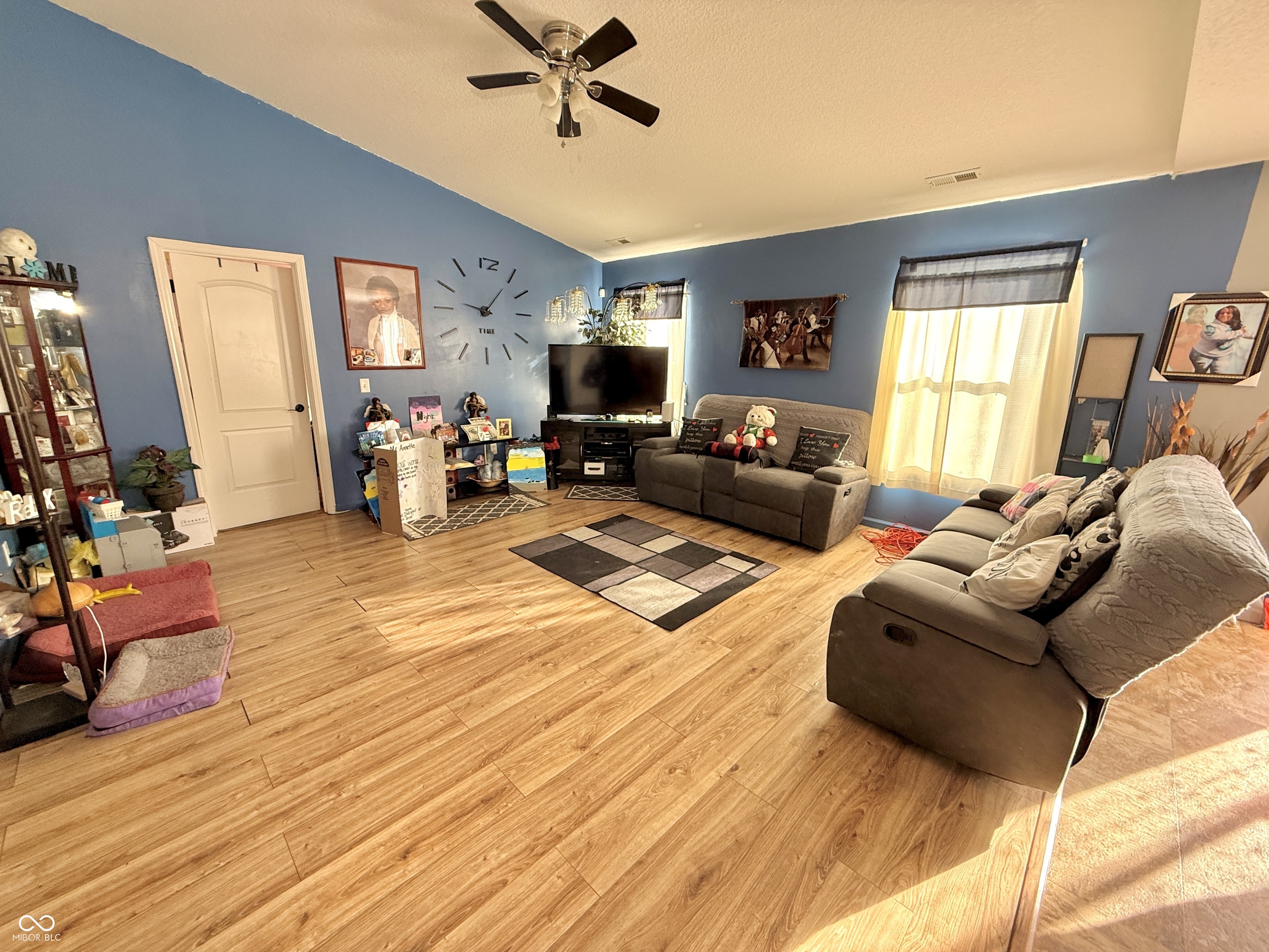 7622 Corvus Court Fort Wayne, IN 46818 - Photo 3 of 15