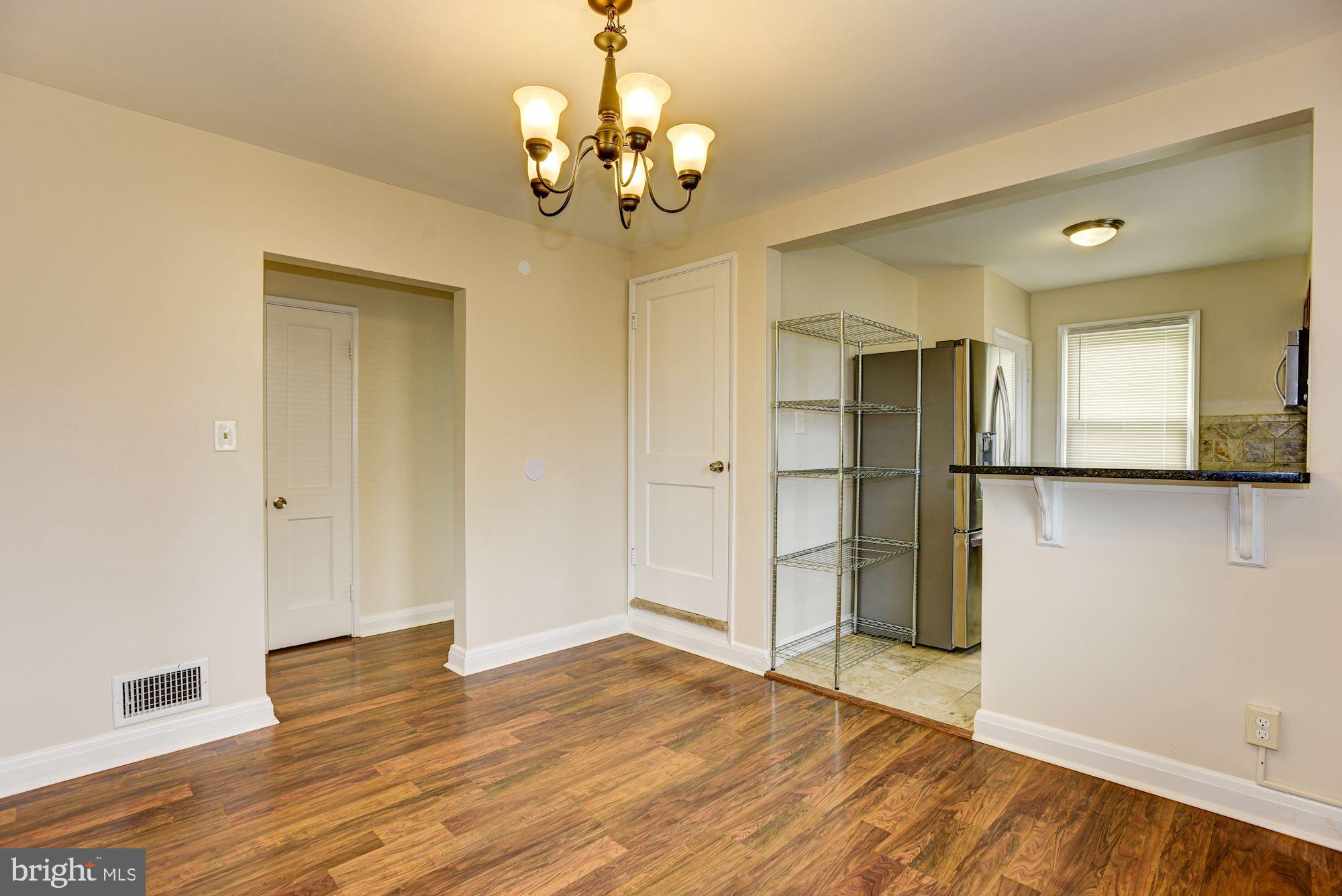 2531 Glencoe Road Baltimore, MD 21234 - Photo 7 of 26 Dining Room