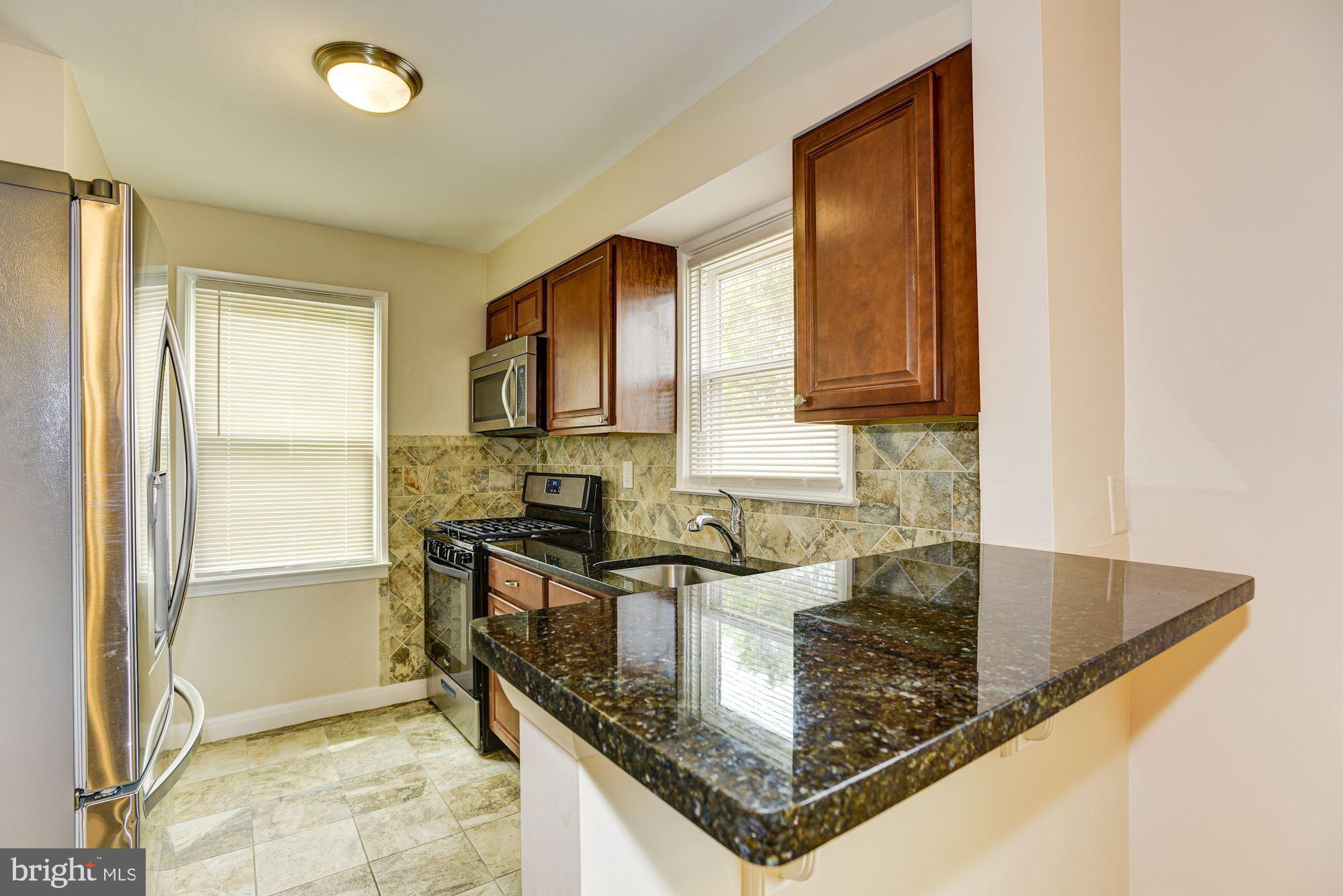 2531 Glencoe Road Baltimore, MD 21234 - Photo 9 of 26 Kitchen