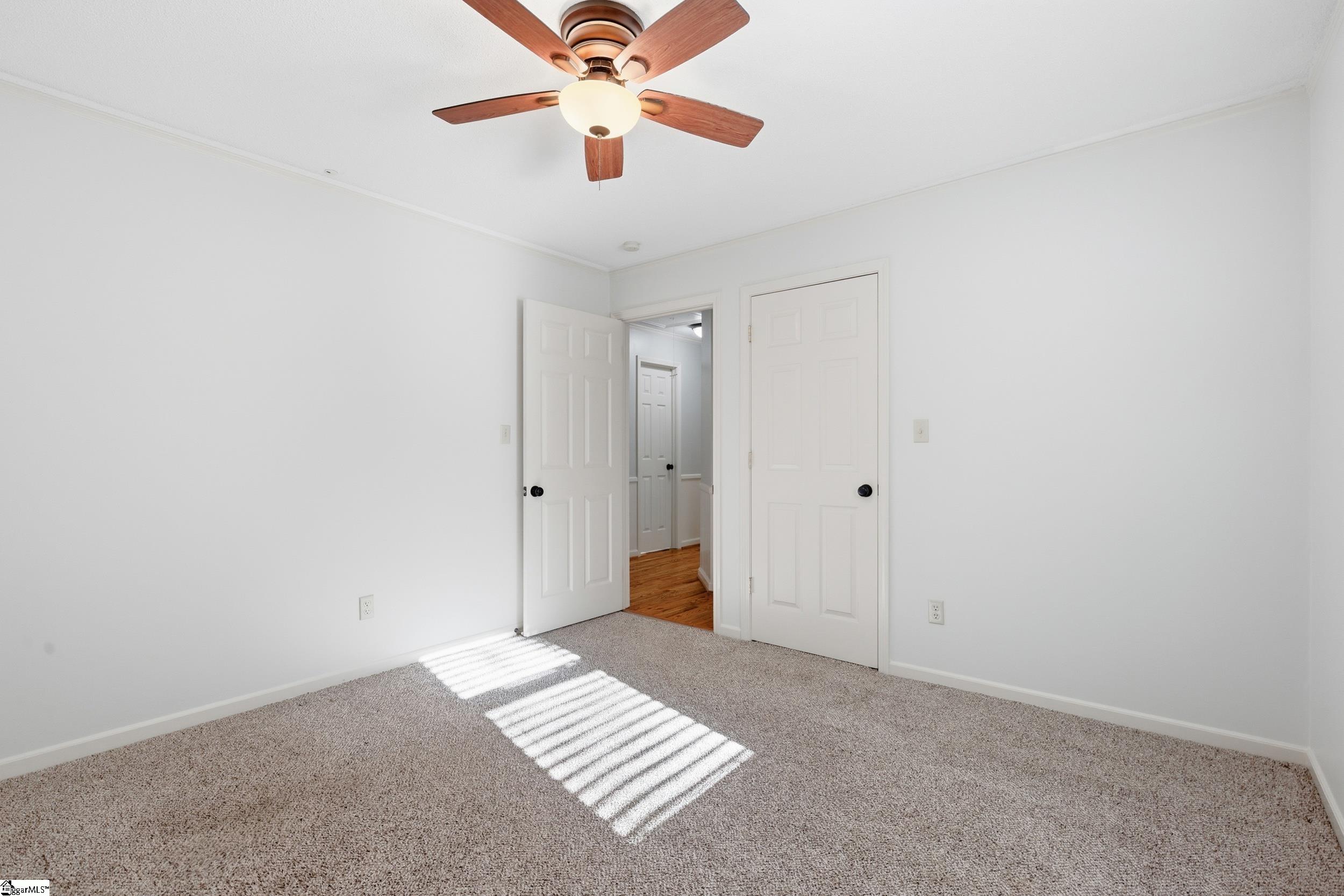 944 Black Snake Road Easley, SC 29640 - Photo 17 of 39