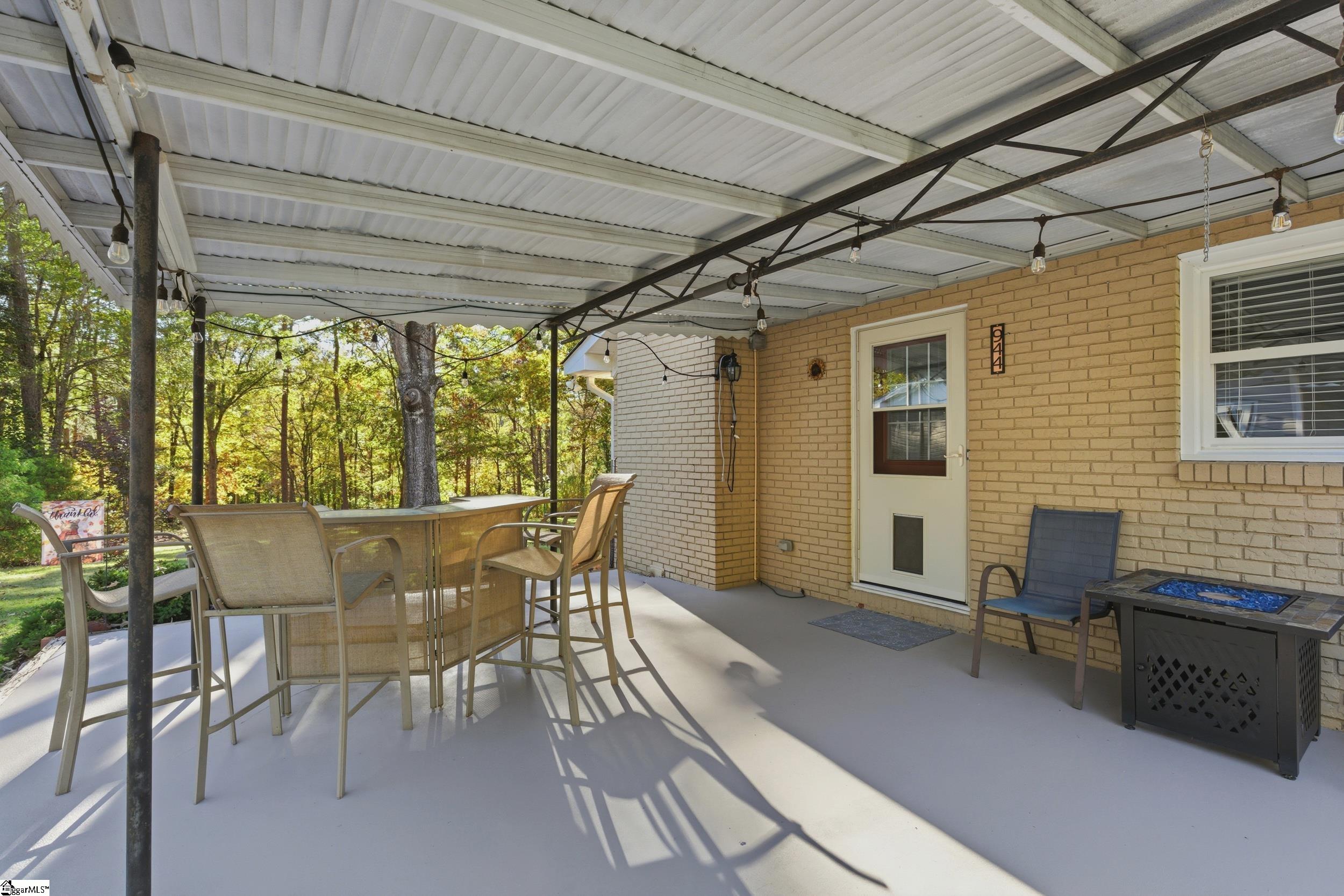 944 Black Snake Road Easley, SC 29640 - Photo 22 of 39