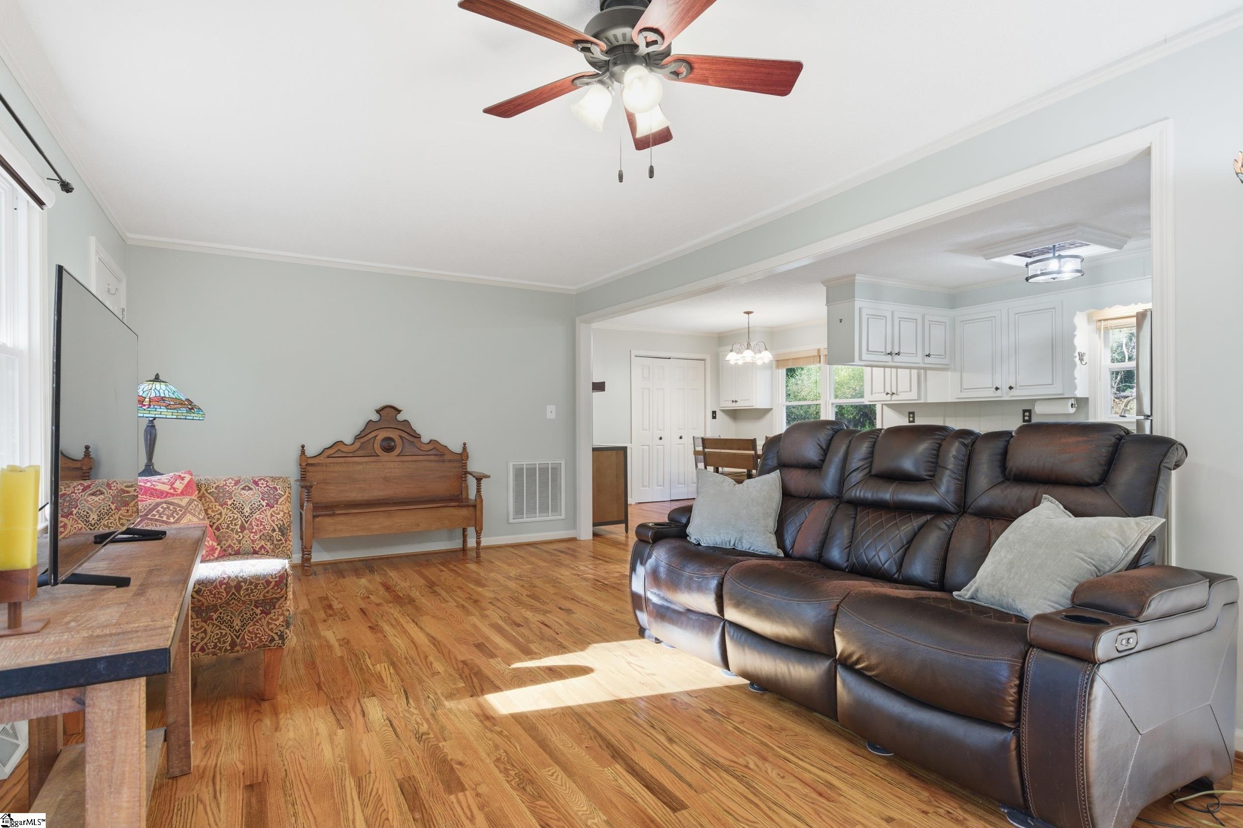 944 Black Snake Road Easley, SC 29640 - Photo 6 of 39