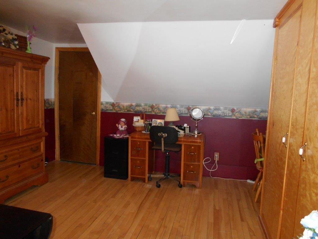 975 Roxbury Road Roxbury, ME 04275 - Photo 25 of 35 Photo