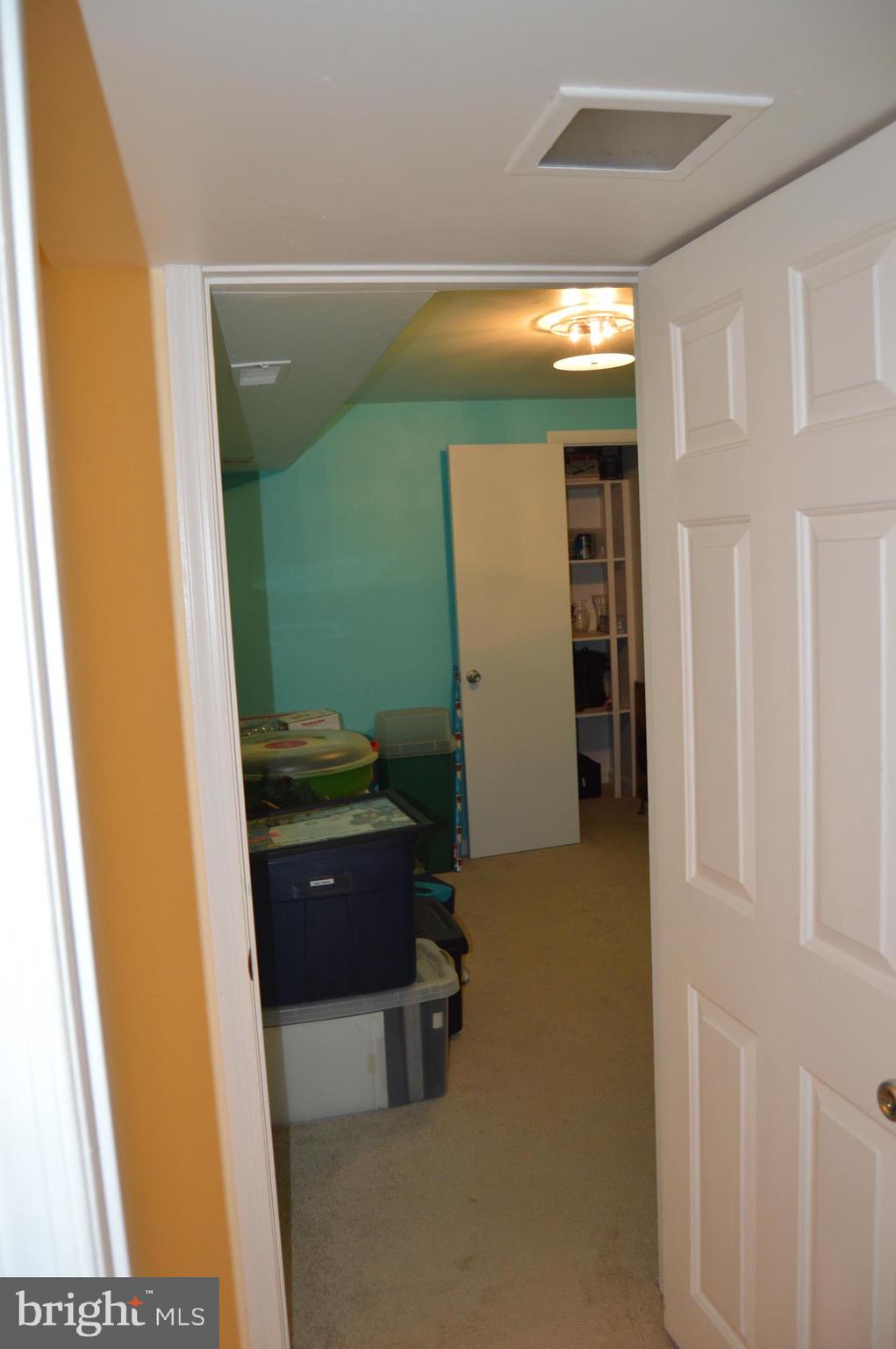 430 Maple Ridge Lane Harpers Ferry, WV 25425 - Photo 35 of 48 Gallery Image 35