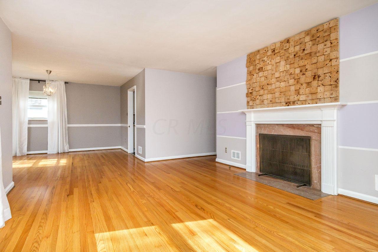 2216 Edington Road Columbus, OH 43221 - Photo 4 of 24 Gallery Image 4