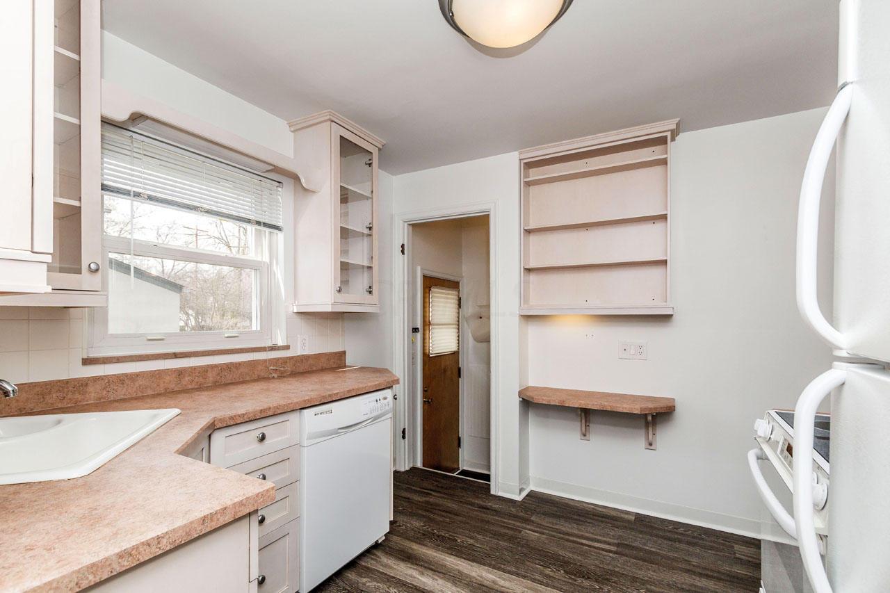 2216 Edington Road Columbus, OH 43221 - Photo 10 of 24 Gallery Image 10