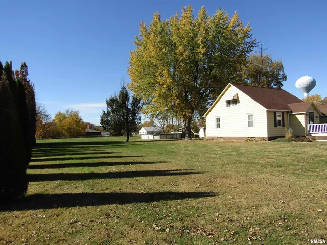 $147,500 | 1320 North Broadway Street, Lewistown, IL 61542