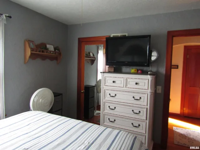 $147,500 | 1320 North Broadway Street, Lewistown, IL 61542