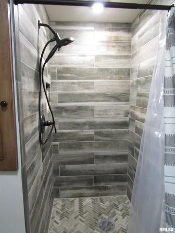 $147,500 | 1320 North Broadway Street, Lewistown, IL 61542