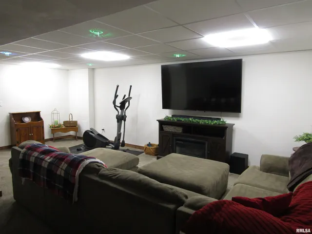 $147,500 | 1320 North Broadway Street, Lewistown, IL 61542