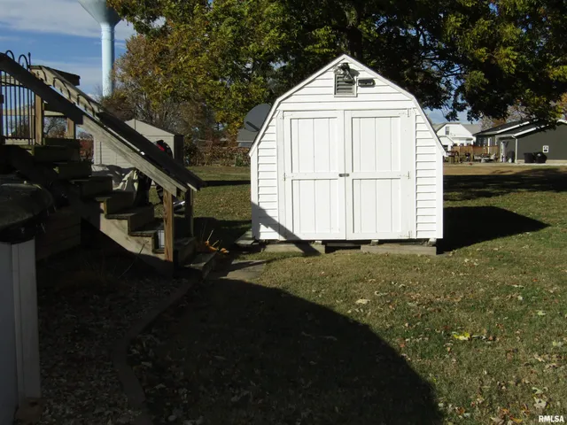 $147,500 | 1320 North Broadway Street, Lewistown, IL 61542