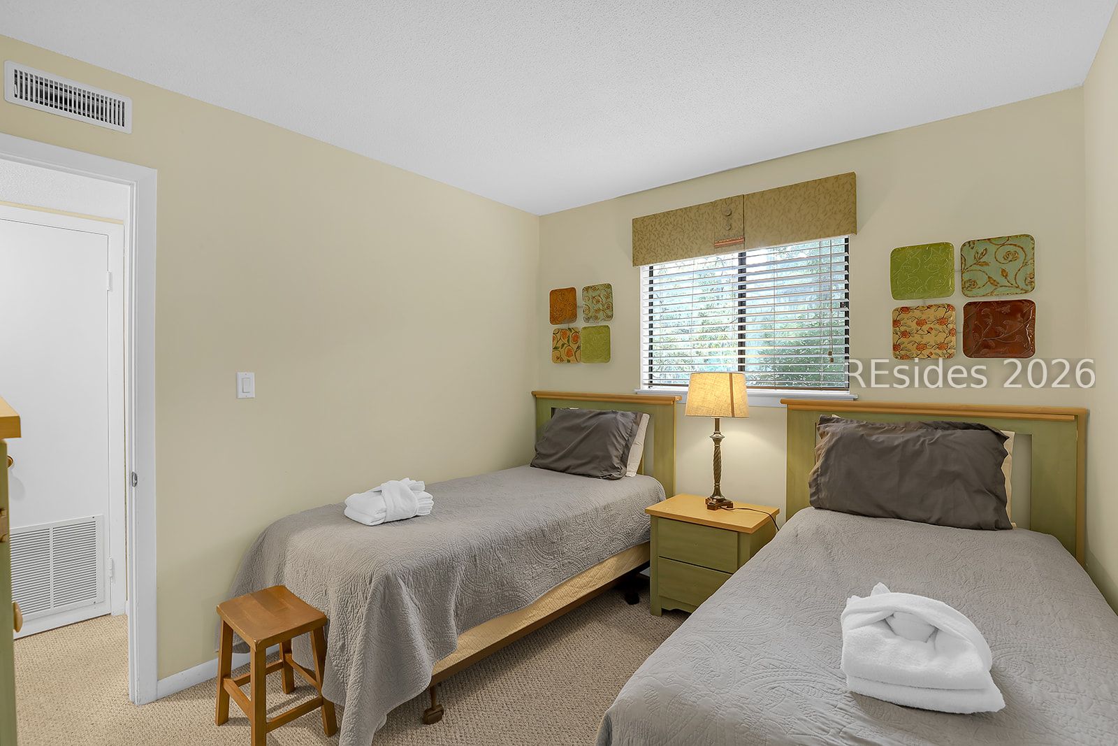 45 Folly Field Road, Unit 13E Hilton Head Island, SC 29928 - Photo 9 of 26