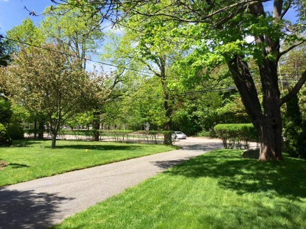 279 First Parish Road Scituate, MA 02066 - Photo 2 of 17