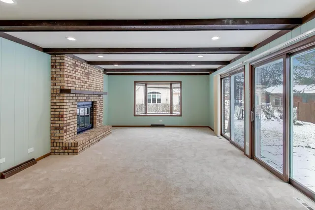 $3,850 | 12111 68th Court, Palos Heights, IL 60463