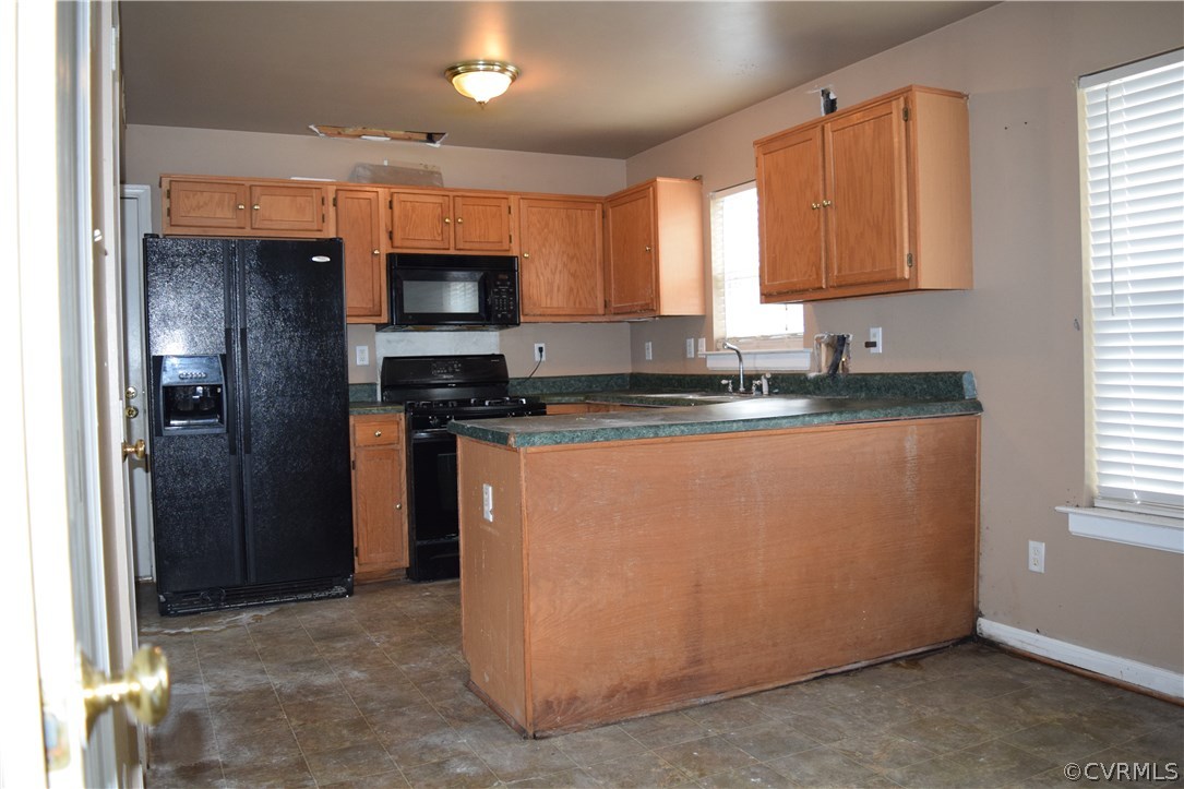16718 Amherst Ridge Court Colonial Heights, VA 23834 - Photo 14 of 35 Kitchen