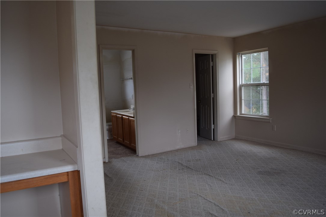 16718 Amherst Ridge Court Colonial Heights, VA 23834 - Photo 17 of 35 Master Bedroom with Sitting area, Walk In Closet