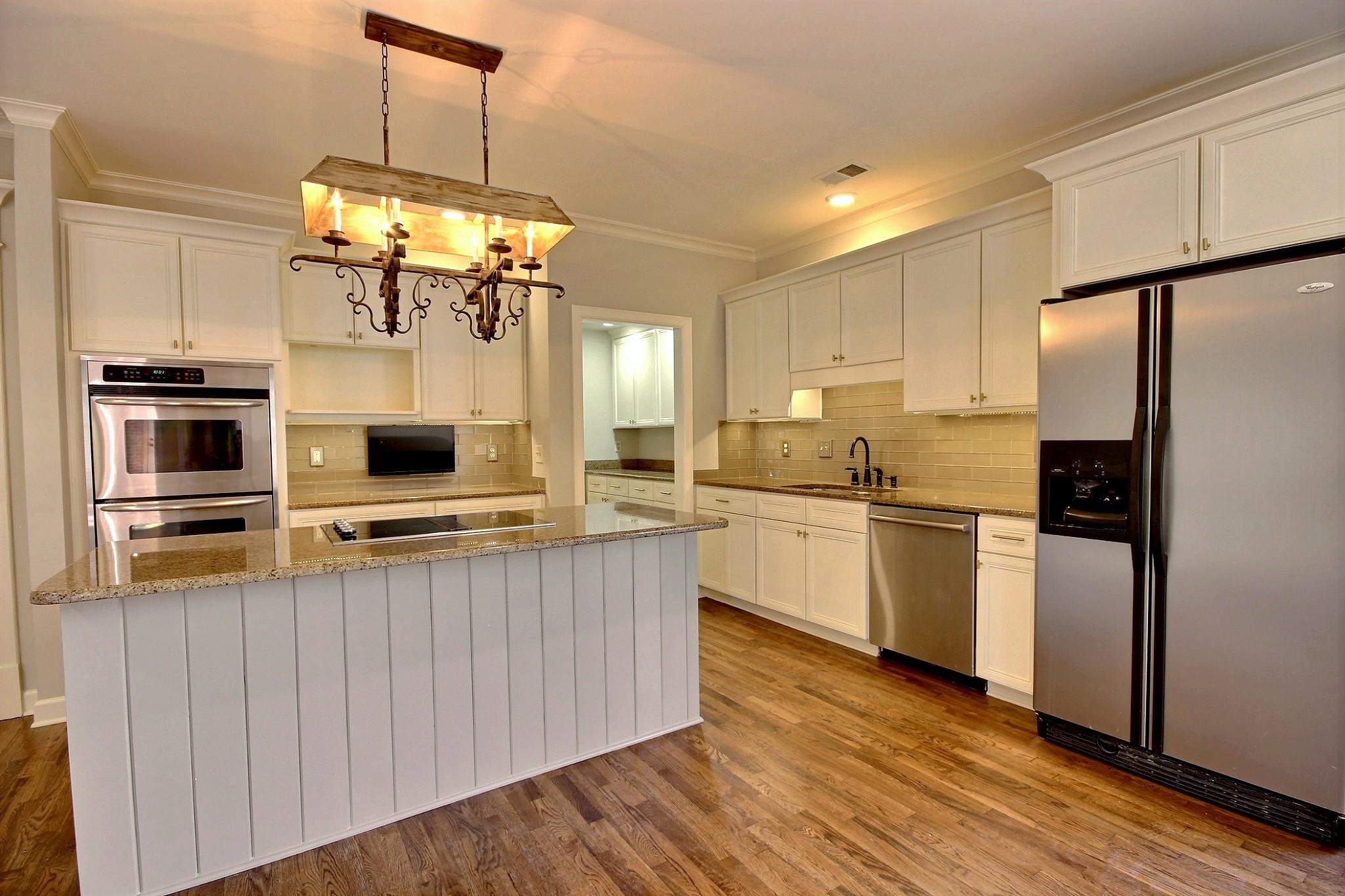 302 Colbert Street East Collierville, TN 38017 - Photo 11 of 33 Kitchen with Stainless steel refrigerator
